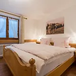 Kopp Apartman *